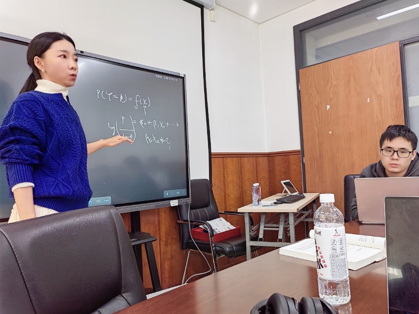 定量小能手，你准备好了吗？——北京大学全球风险政治分析实验室学生自主学习机制实践体验